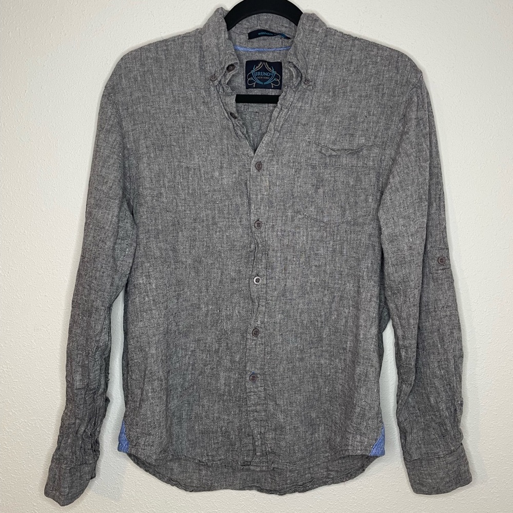 Bruno New York Washable Linen Button up Top size Small Chambray Detail